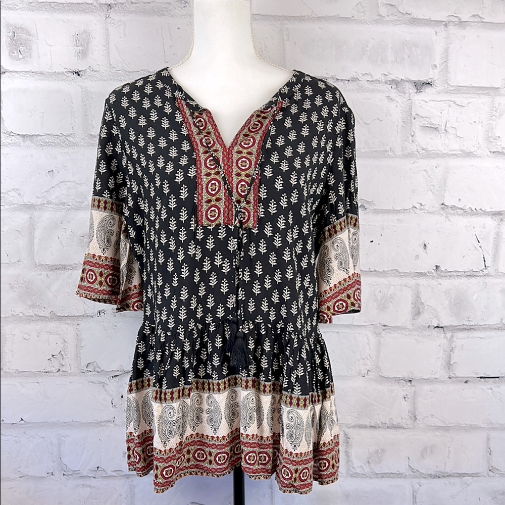 beachlunchlounge Paisley Floral Print Peasant Boho Tiered Bell Sleeve Top Black